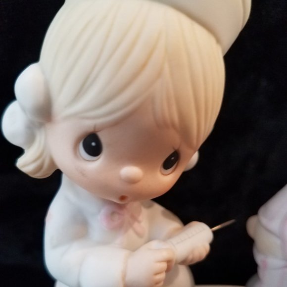 Precious Moments/Love Beareth All Things - Picture 2 of 6